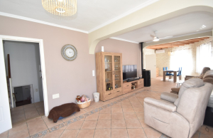 o_1j83hlusr9f3sur4ad1h5ccnq85