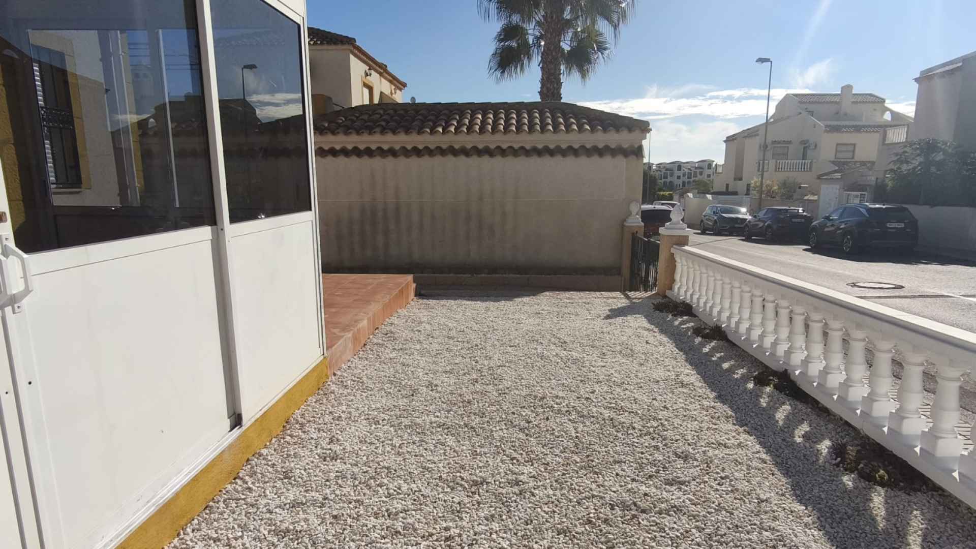 o_1jbn0qcu62rc1281qos1mmv152e26