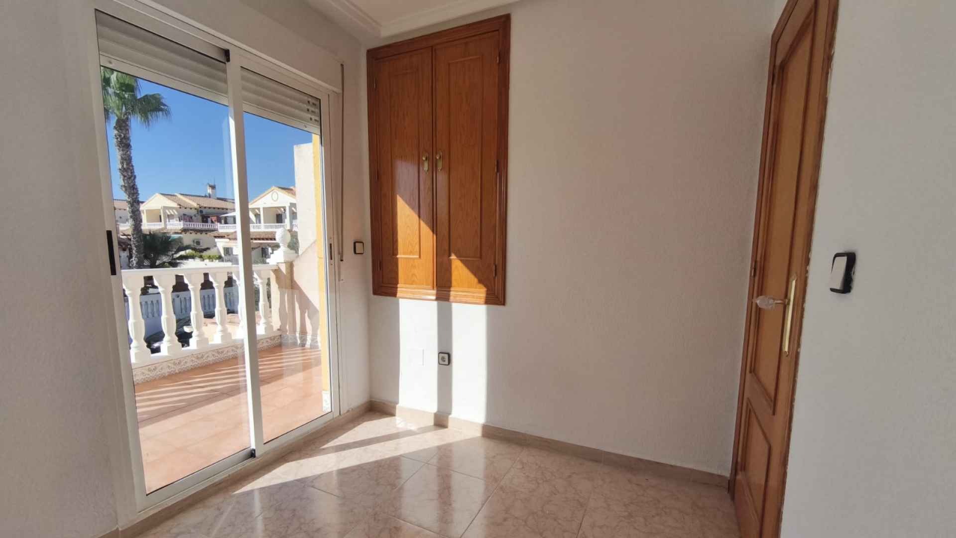 o_1jbn0qcu719en1r2acht12bcv322h