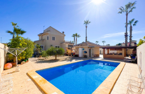 200-4500, Five Bedroom Detached Villa In Dona Pepa, Ciudad Quesada.