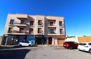 200-4517, Two Bedroom, Top Floor Apartment In Benijofar.