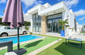 200-4529, Two Bedroom Detached Villa In Pueblo Bravo, Ciudad Quesada.