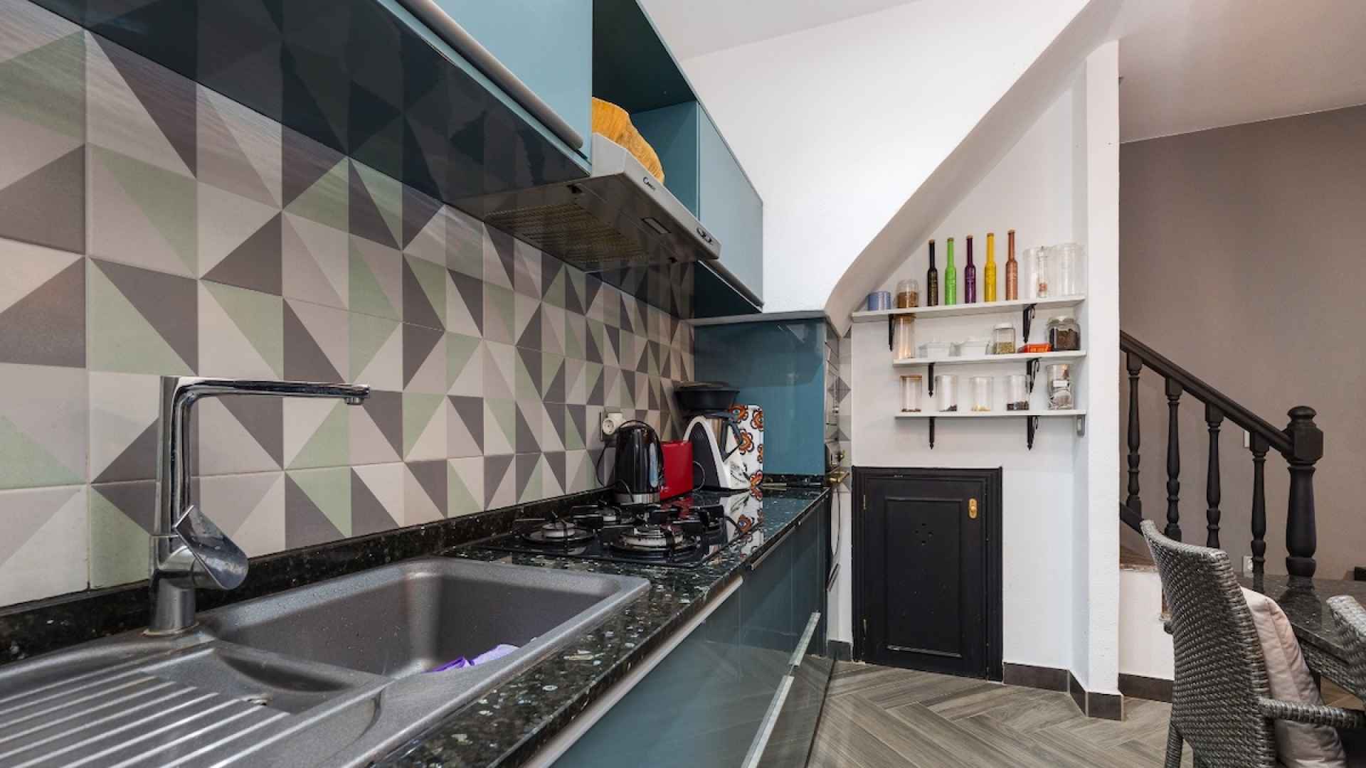 49255_beautiful_two_bedroom_townhouse_with_pool_views_091225103042_photo_2025_12_02_11_40_42