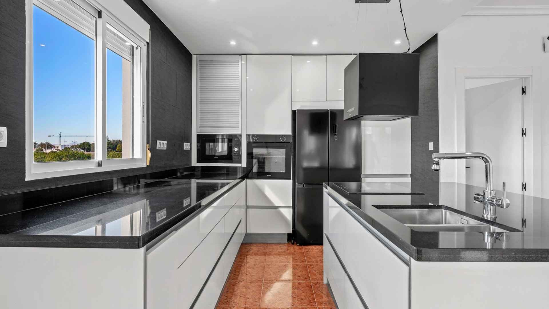 resale-country-property-dolores_327350_xl
