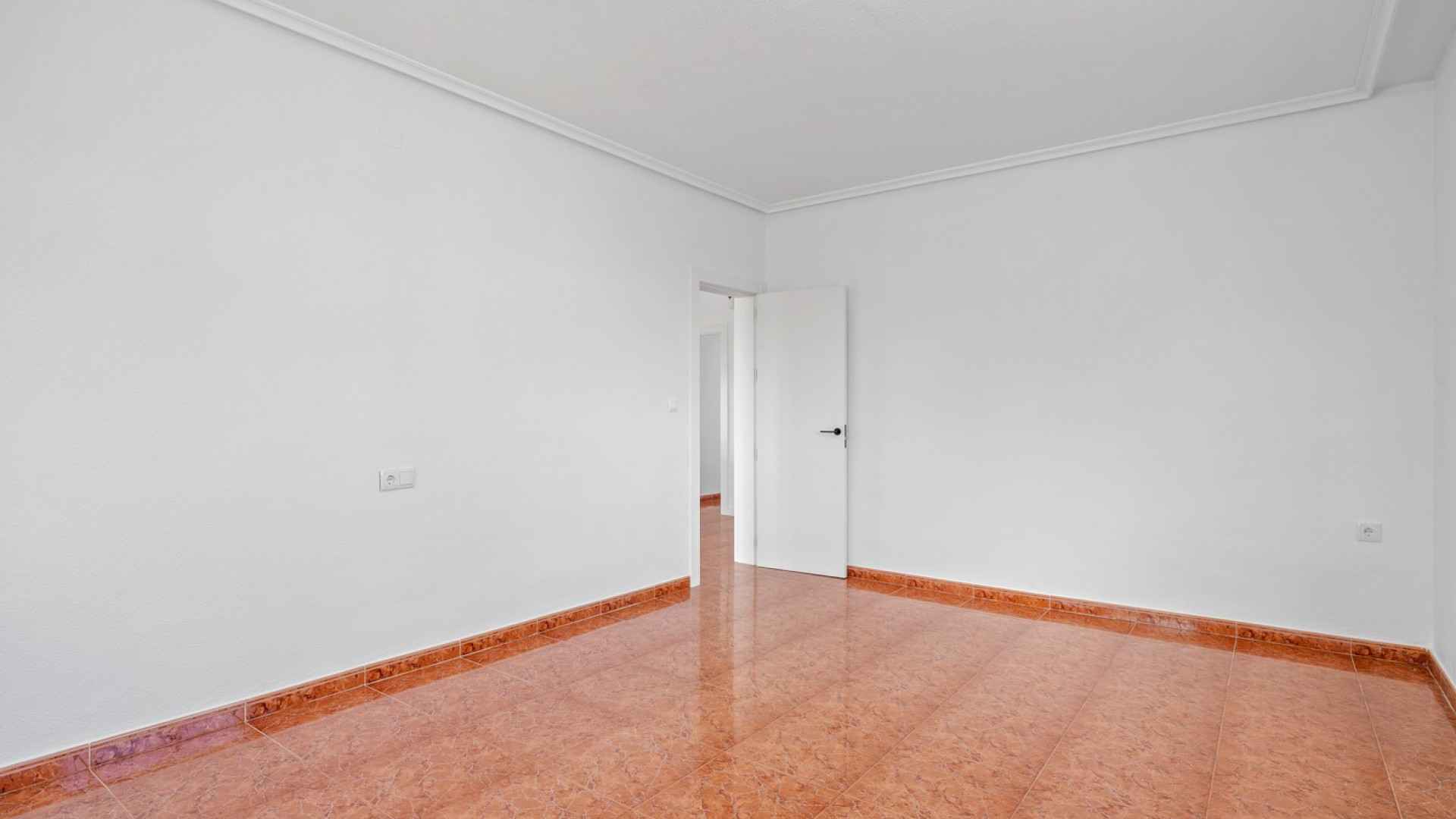 resale-country-property-dolores_327355_xl