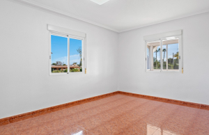 resale-country-property-dolores_327356_xl