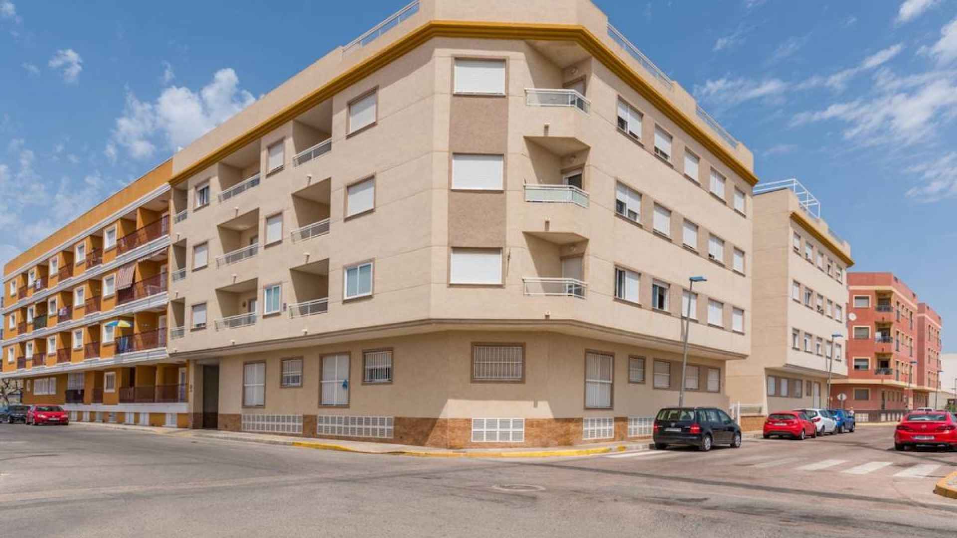 49283_roomy_two_bedroom_apartment_in_los_palacios_190126114159_2