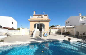 200-4619, Three Bedroom Detached Villa In Monte Azul, Benijofar.