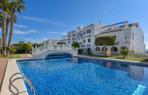200-4637, Two Bedroom, Top Floor Apartment In Ciudad Quesada.