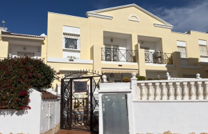 200-4640, Three Bedroom Townhouse I 