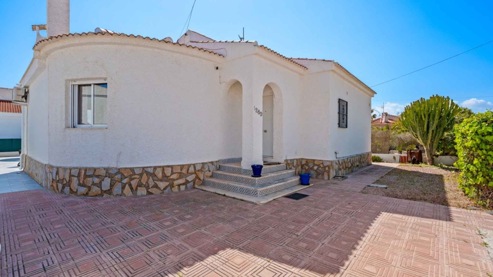 sale-villa-ciudad-quesada-rojales_425016_lg