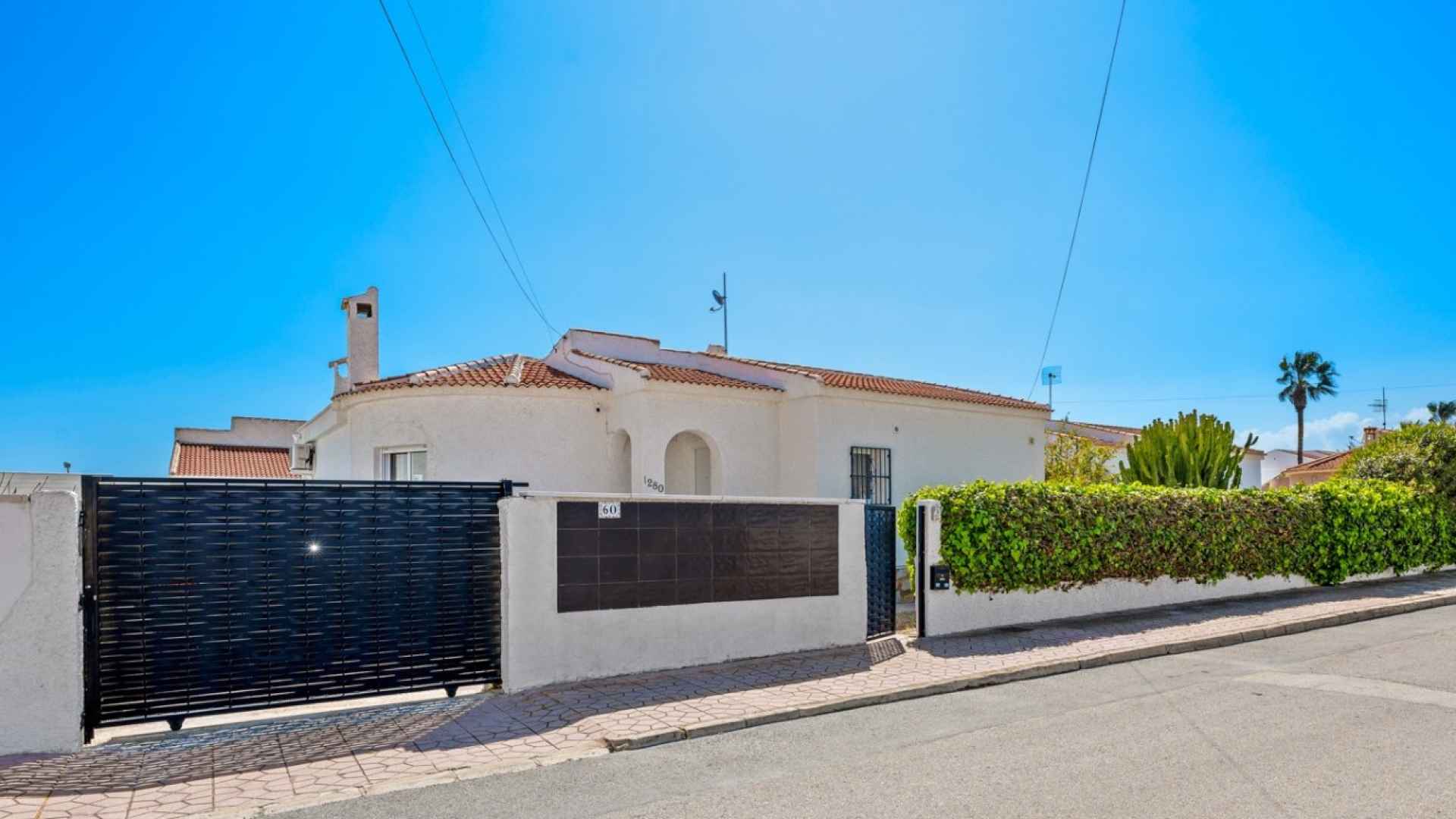 sale-villa-ciudad-quesada-rojales_425018_lg