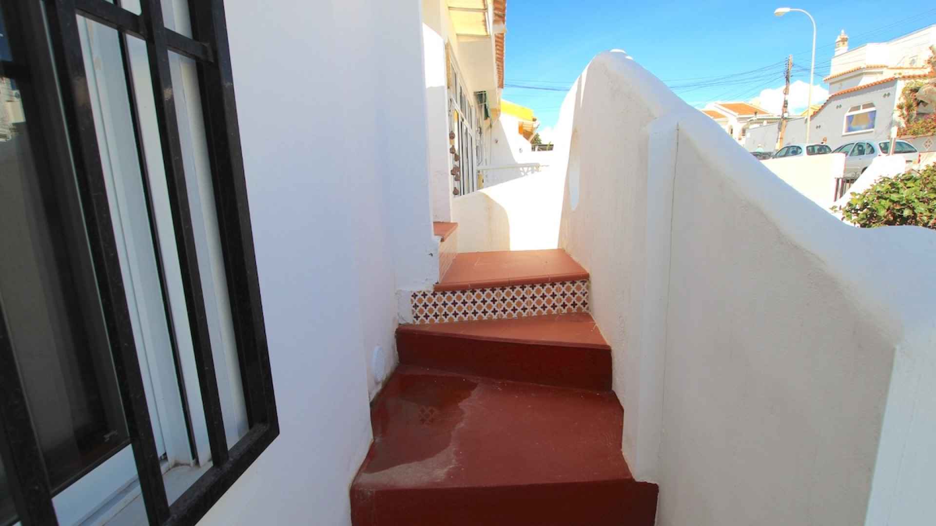 49412_delightful_two_bedroom_bungalow_boasting_salt_lake_and_sea_views_090326133531_img_3367