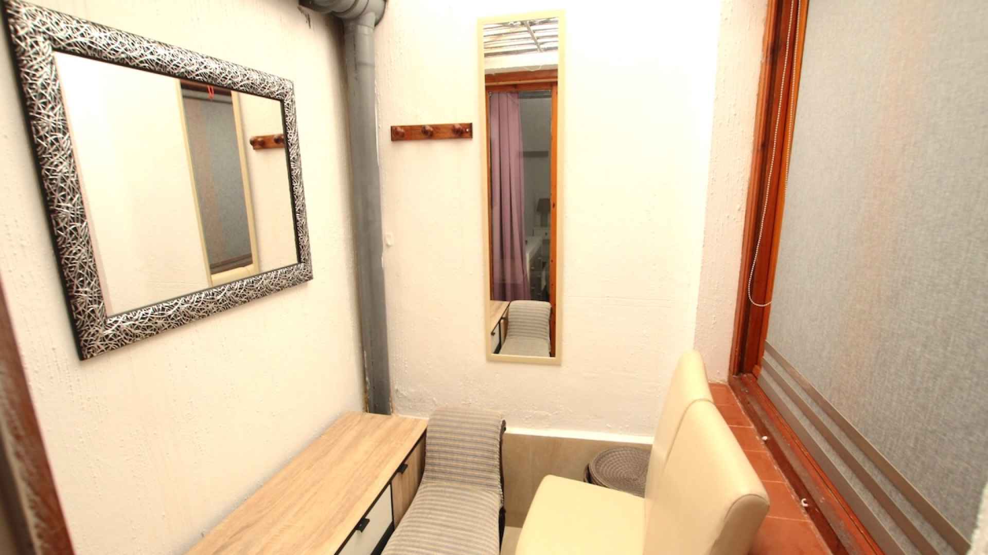 49412_delightful_two_bedroom_bungalow_boasting_salt_lake_and_sea_views_090326133531_img_3402
