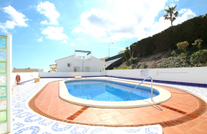 49412_delightful_two_bedroom_bungalow_boasting_salt_lake_and_sea_views_090326133531_img_3419
