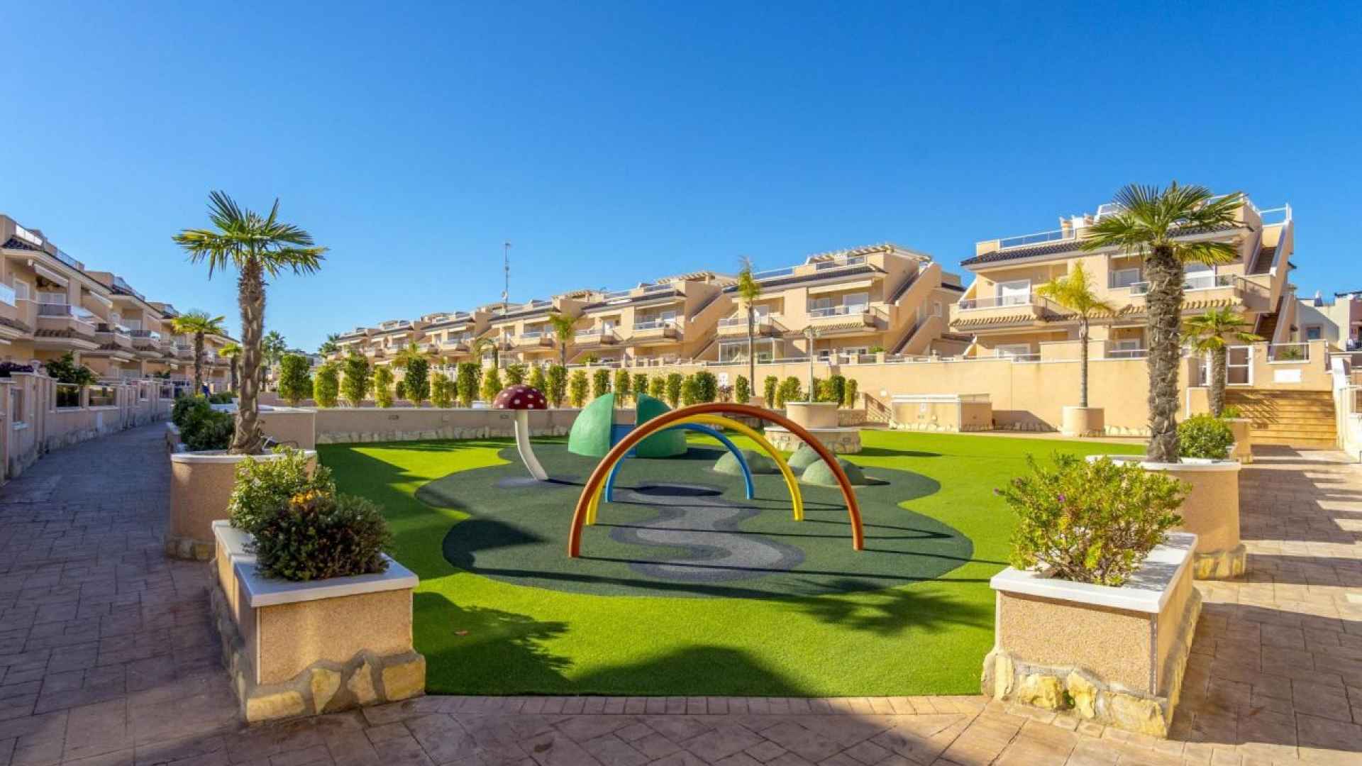 resale-townhouse-torrevieja-punta-prima_172793_xl