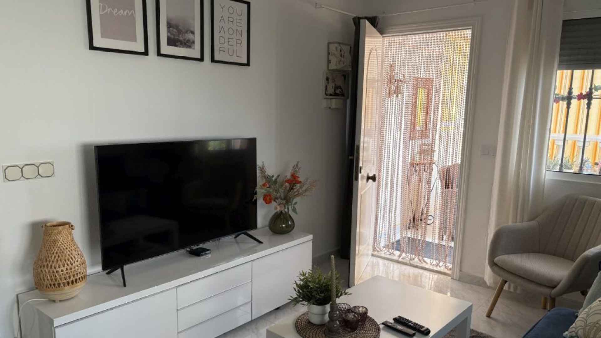 frontpic2-lm882-1024x768