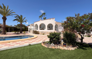 200-4747, Three Bedroom Detached Villa In Ciudad Quesada.