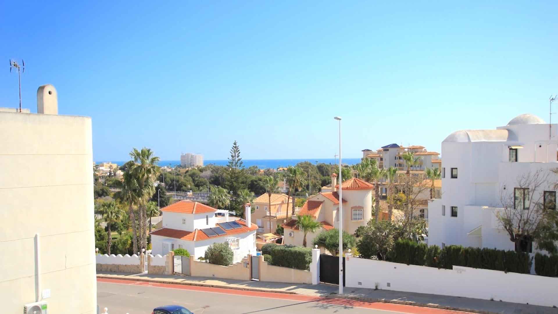 49449_wonderful_three_bedroom_duplex_apartment_with_sea_views_240326154151_img_4043