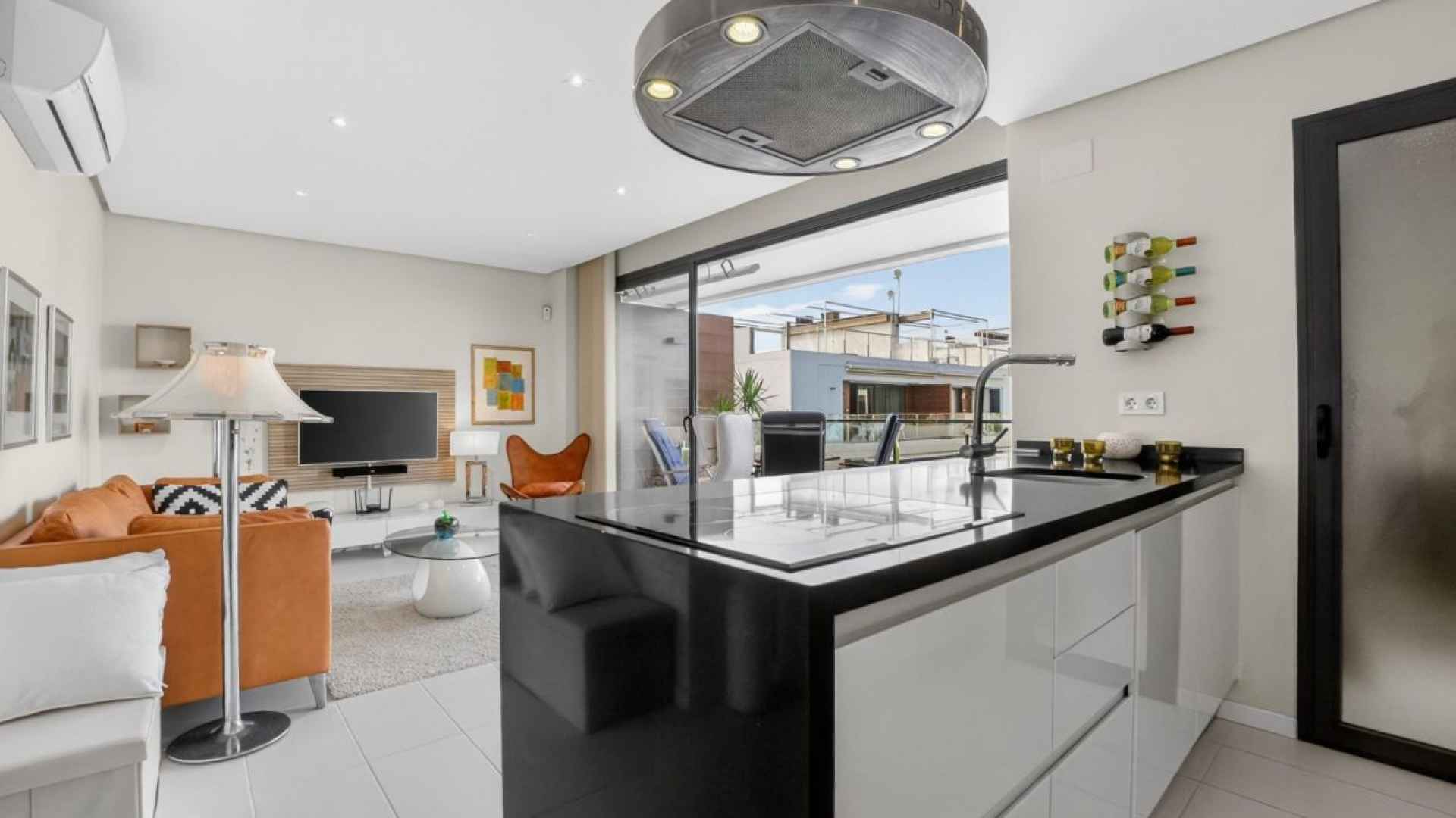 resale-upper-floor-torrevieja-la-cinuela_173459_xl