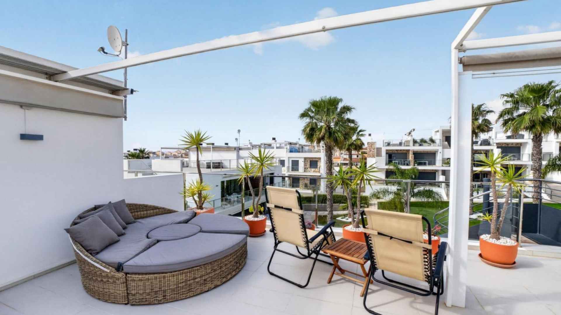 resale-upper-floor-torrevieja-la-cinuela_173471_xl