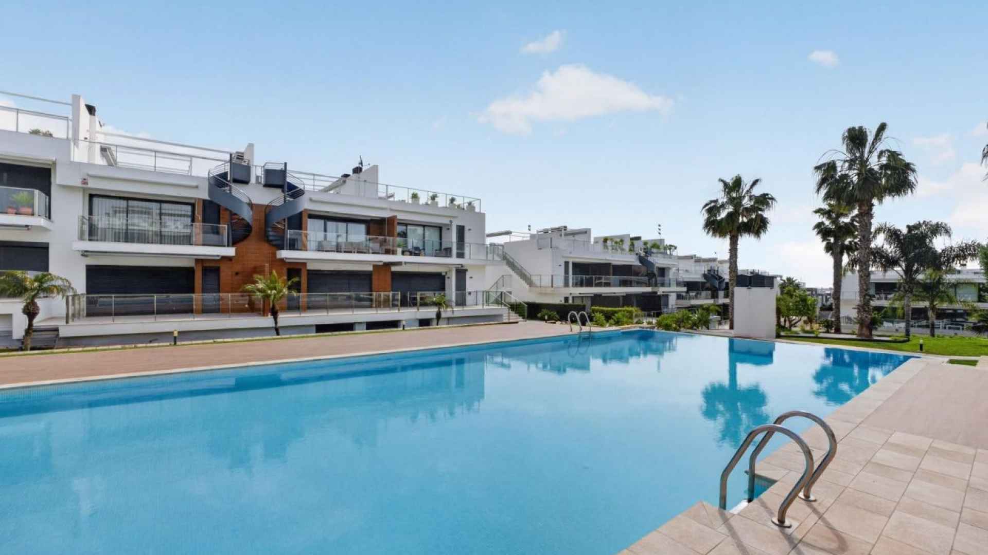 resale-upper-floor-torrevieja-la-cinuela_173482_xl