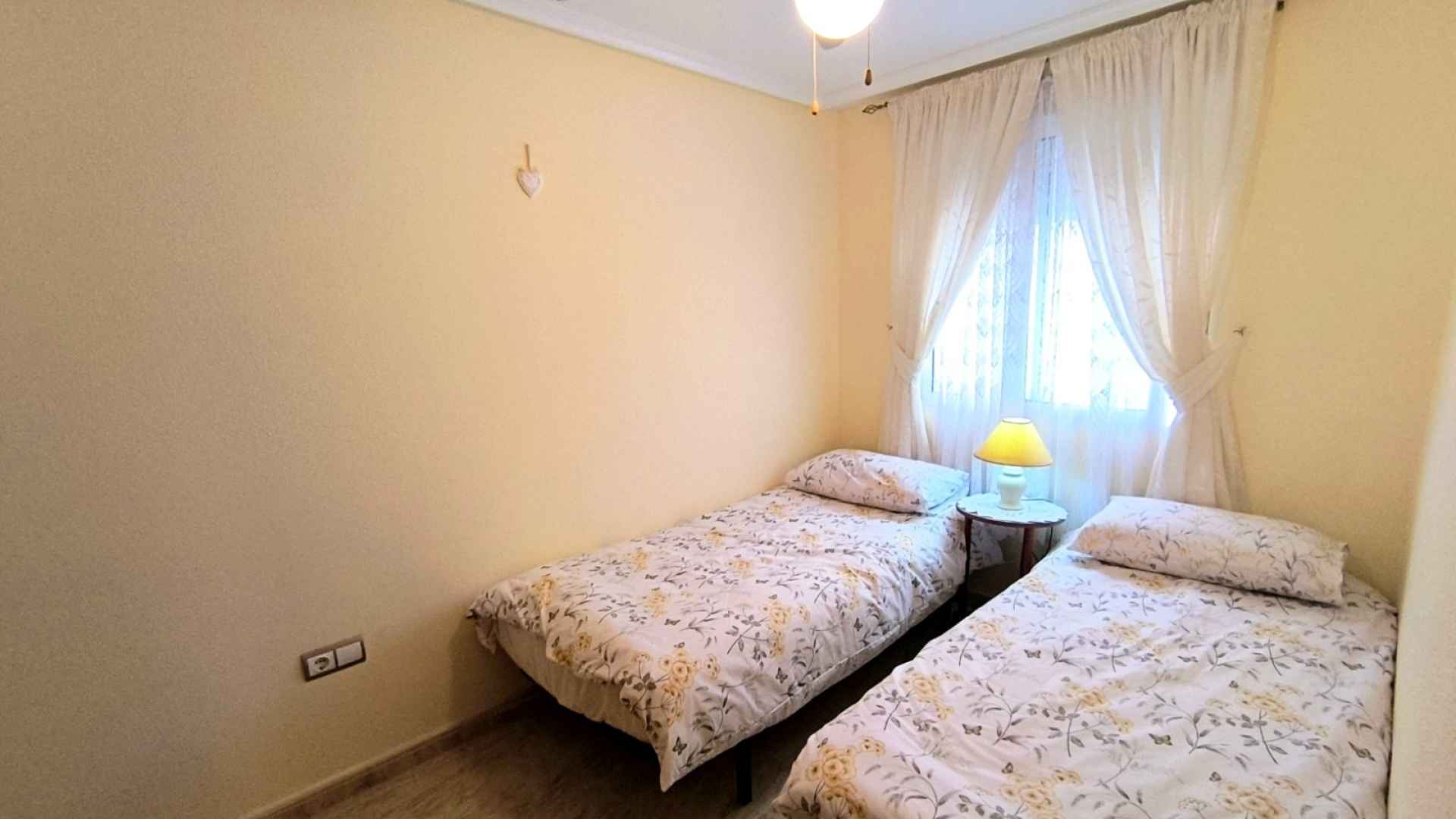 re-sale-apartment-orihuela_107850_xl