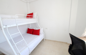 49508_stylish_3_bedroom_end_townhouse_in_a_sought_after_location_270426123921_img_5491