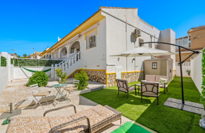 200-4798, Three Bedroom Semi-Detached Villa In Monte Azul, Benijofar.