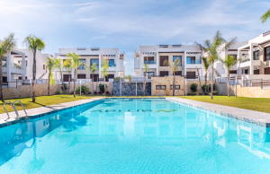 200-4890, Three Bedroom, Ground Floor Apartment In Los Balcones, Torrevieja.