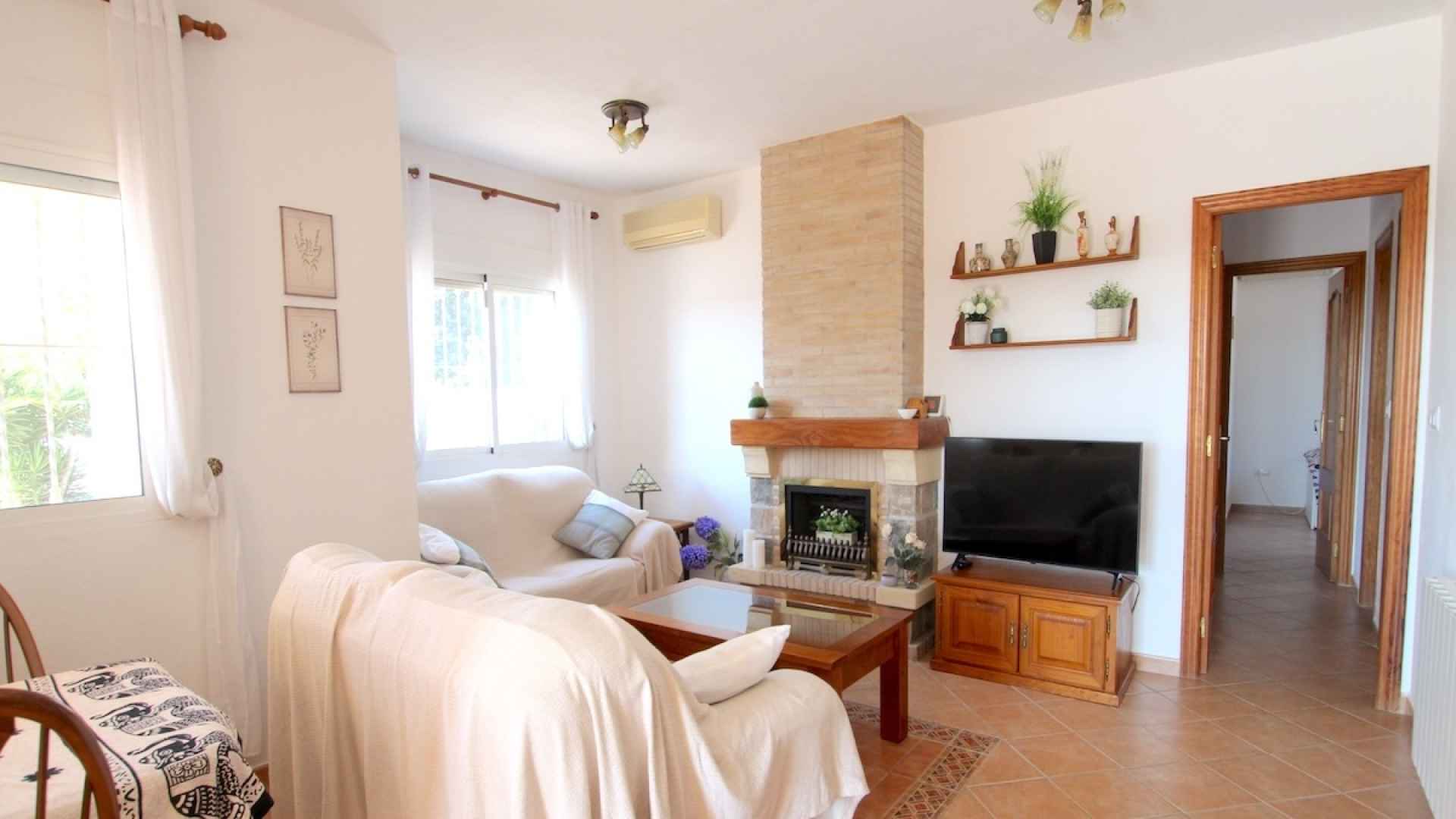 49488_charming_3_bedroom_finca_style_home_on_the_outskirts_of_dolores_160426151415_img_5288