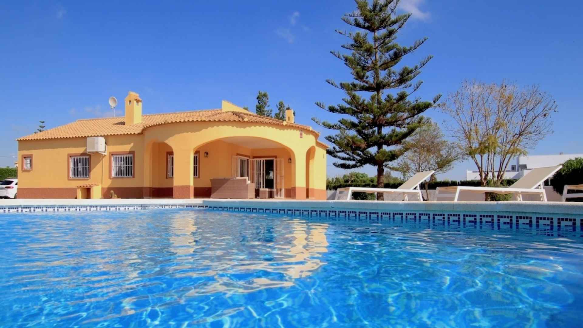 49488_charming_3_bedroom_finca_style_home_on_the_outskirts_of_dolores_160426151417_img_5344