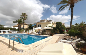 200-4929, Six Bedroom Detached Villa In Ciudad Quesada.