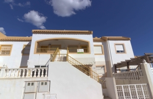 100-2150, Two Bedroom Top Floor Apartment In Altos De Limonar, Torrevieja. 