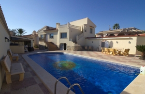 100-2200, Six Bedroom Detached Villa In Central Ciudad Quesada.