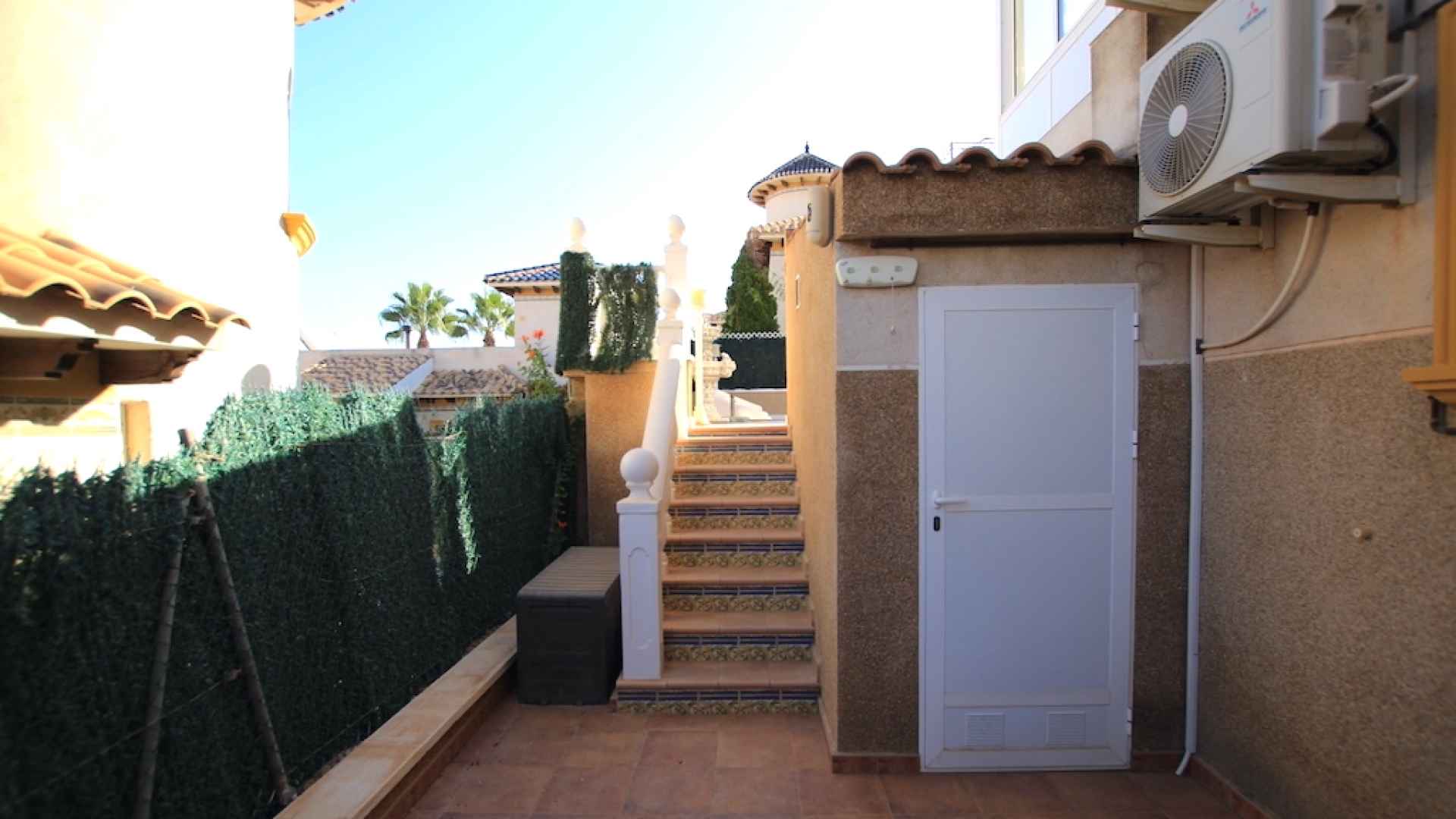 48307_spacious_5_bed_4_bath_dictated_villa_with_private_pool_201223084244_img_1971