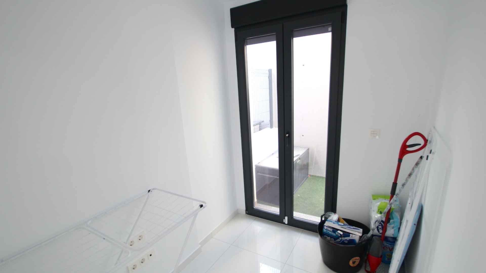 48308_stunning_3_bedroom_villa_in_a_highly_sough_after_location_201223102903_img_5078
