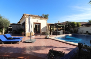 200-3094, Three Bedroom Detached bedroom Detached Villa In Fincas De La Vega, Formentera Del Segura.