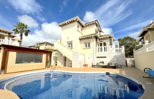 48371_exceptionally_spacious_detached_villa_with_guest_accommodation_080324072510_img_0508