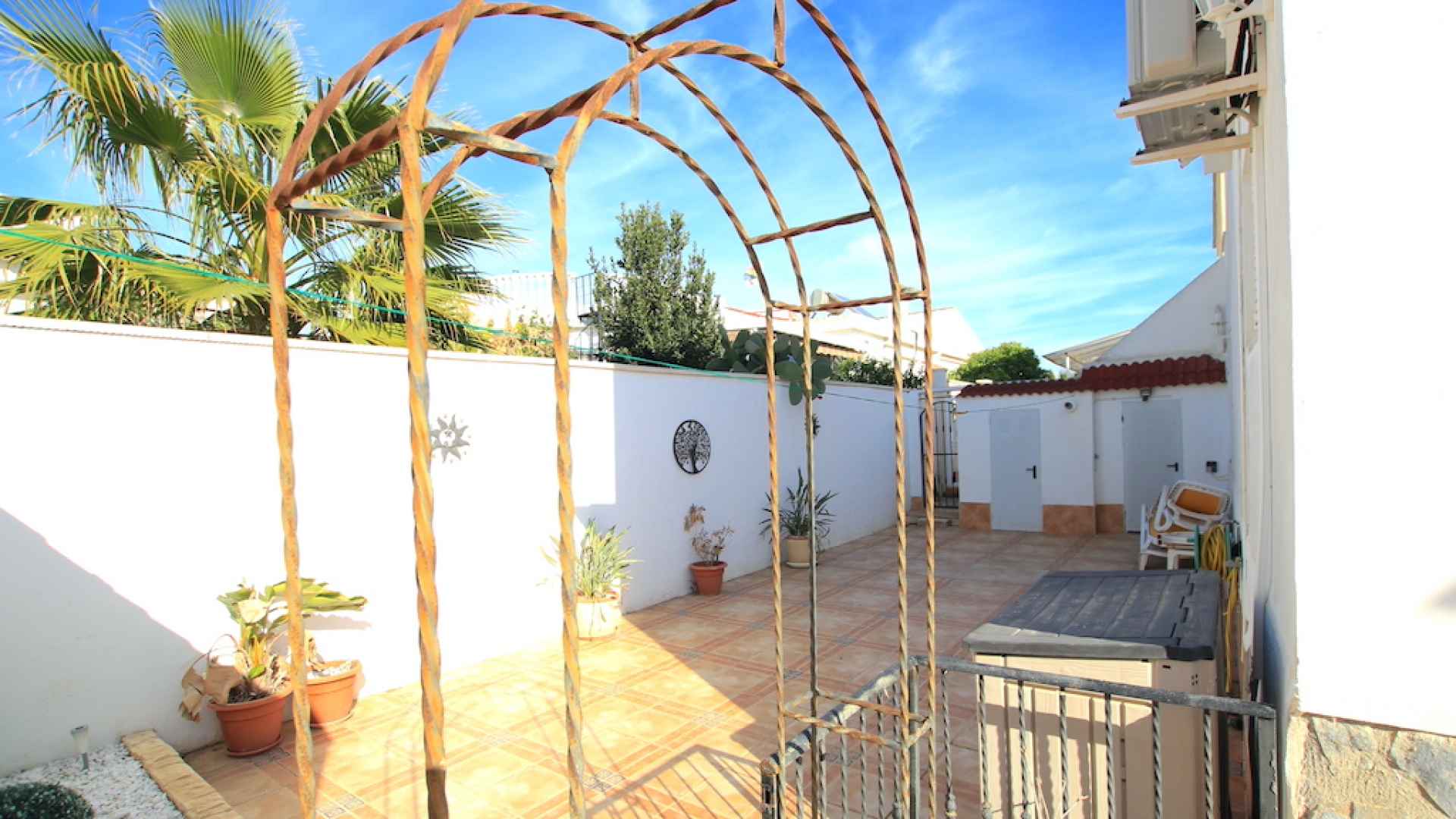 48358_expansive_4_bed_detached_villa_with_private_pool_and_garage_220224130511_img_7455