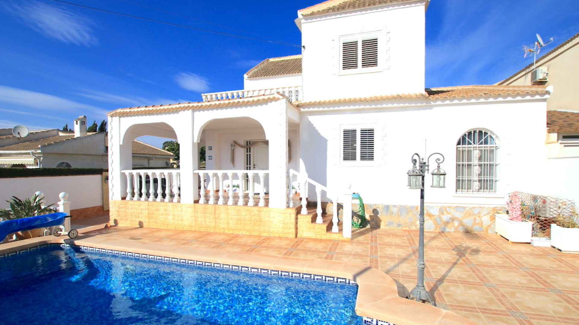 48358_expansive_4_bed_detached_villa_with_private_pool_and_garage_220224130515_img_7441