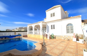 48358_expansive_4_bed_detached_villa_with_private_pool_and_garage_220224130511_img_7438