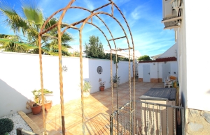 48358_expansive_4_bed_detached_villa_with_private_pool_and_garage_220224130511_img_7455