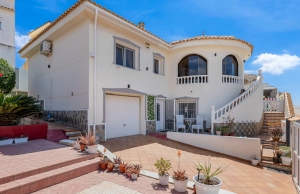 200-3379, Six Bedroom Detached Villa In Benijofar.