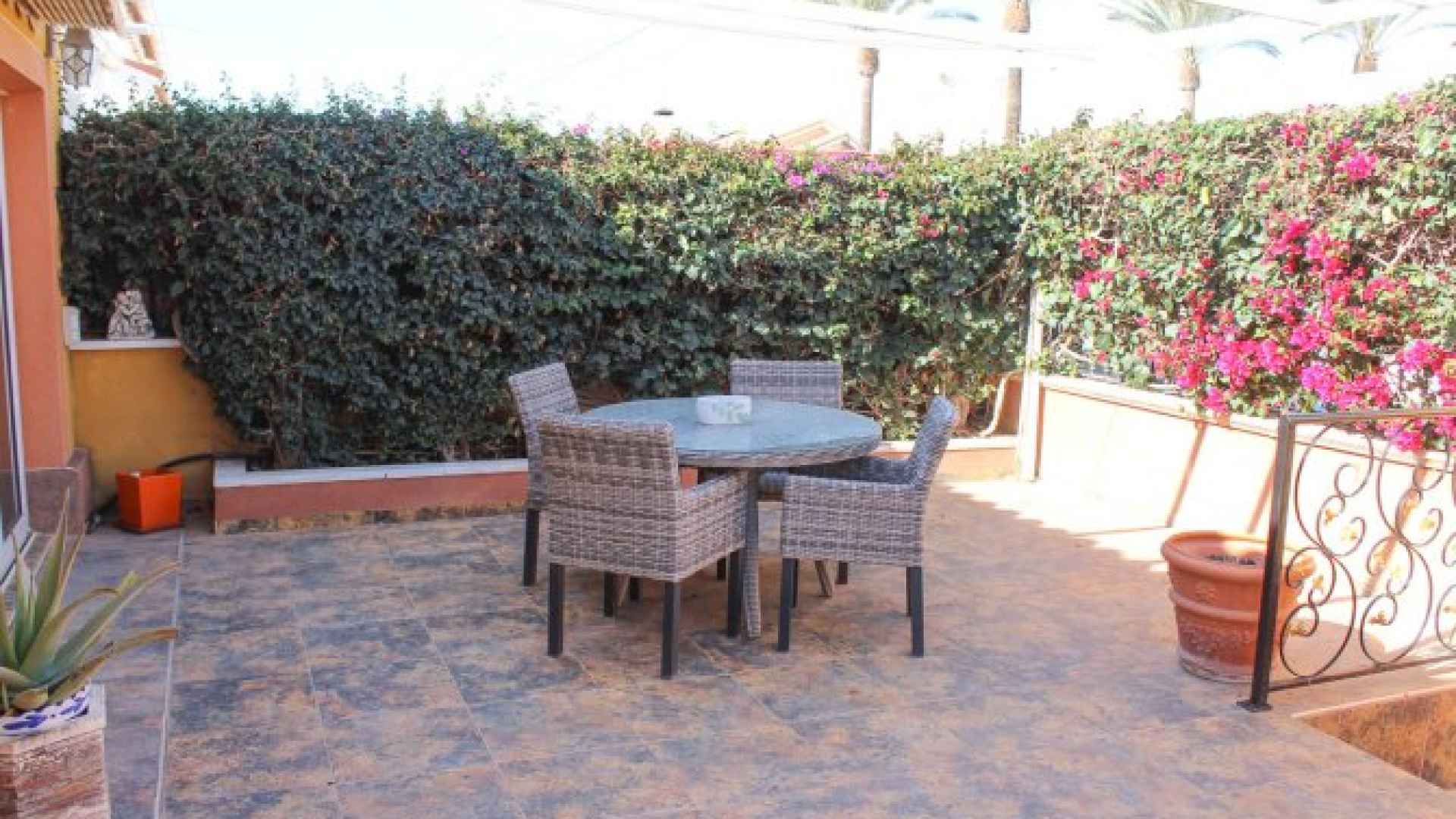 medium_15252_lovely_detached_villa_with_3_bedrooms_and_private_covered_pool_190224154809_sr1356_(24)
