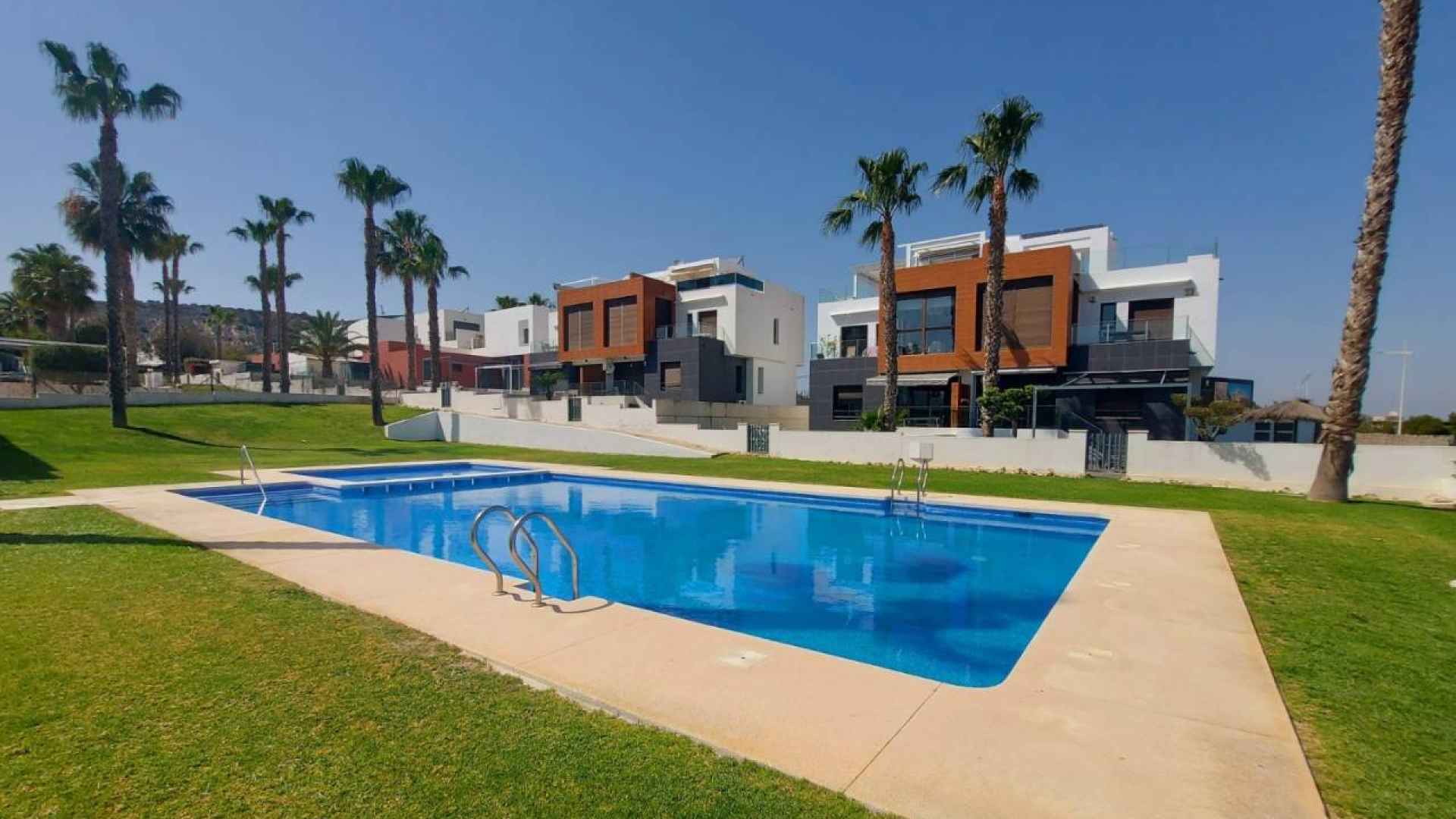re-sale-quad-algorfa-la-finca-golf_31081_xl