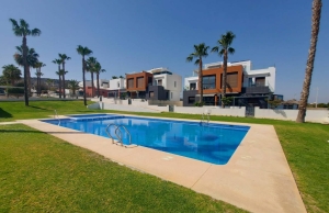 re-sale-quad-algorfa-la-finca-golf_31081_xl