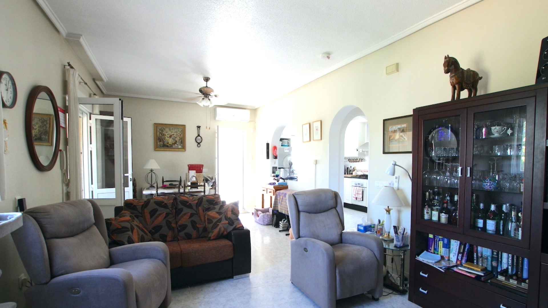 48508_fabulous_3_bedroom_farmhouse_with_many_extras_240724125118_img_1198