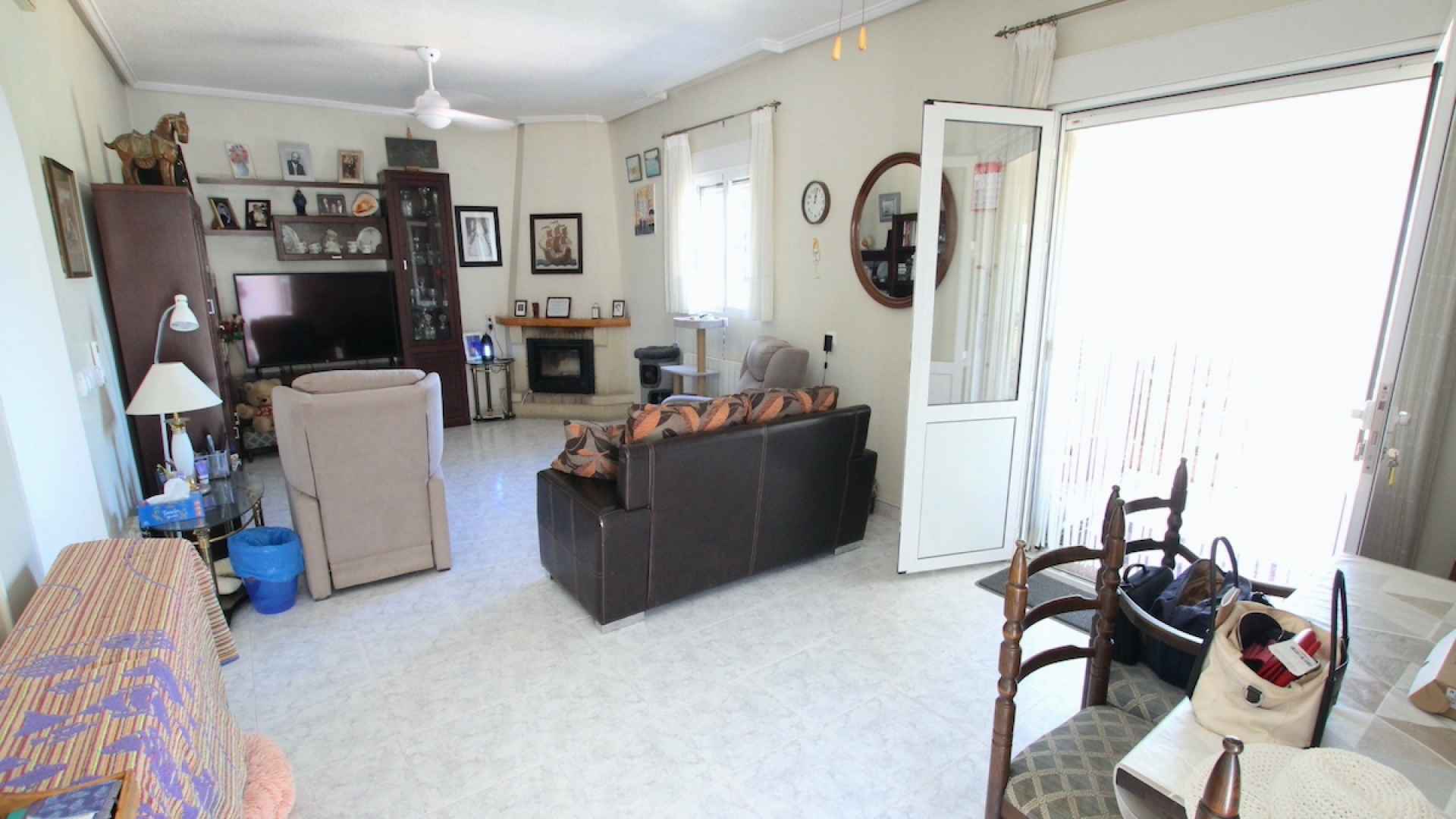 48508_fabulous_3_bedroom_farmhouse_with_many_extras_240724125119_img_1194
