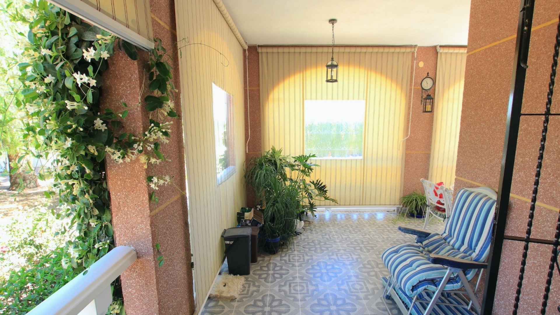 48508_fabulous_3_bedroom_farmhouse_with_many_extras_240724125128_img_1187